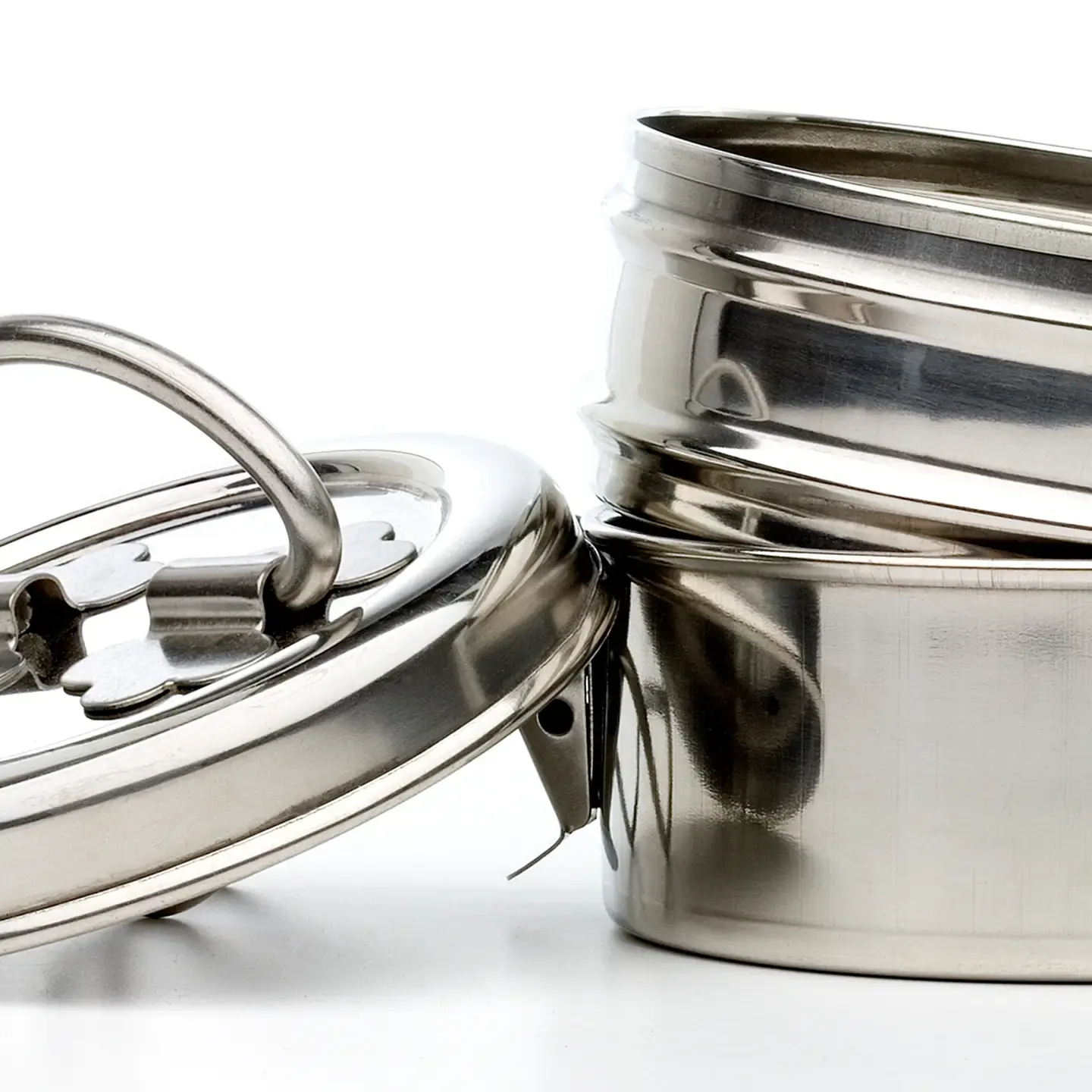 🚨 33% OFF 🍽️🥡 Large Stainless Steel Tiffin Box for Just $48.24 per Case! Only 7 Left! 🚨